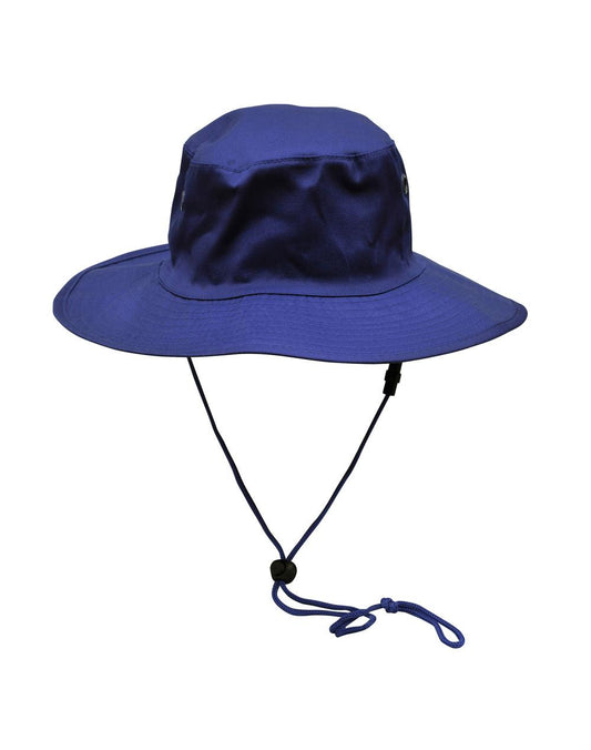 WINNING SPIRIT Surf hat with clip on chin strap - H1035