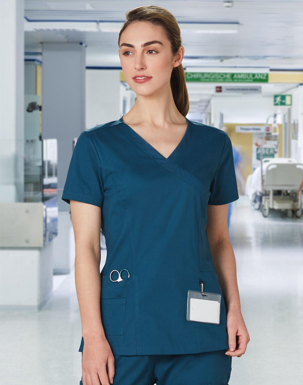 BENCHMARK Ladies' Solid Colour S/S Scrub Top - M7640