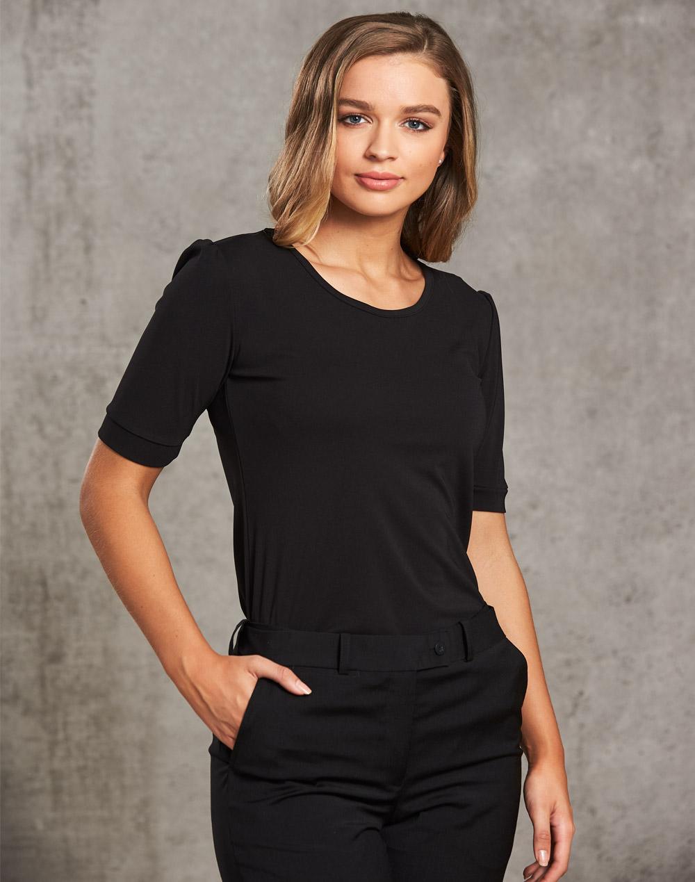 BENCHMARK Women's Scoop Neck Tee-Top - M8800